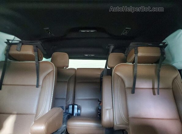 1GNSKGKT2PR316922 2023 CHEVROLET SUBURBAN Brown Vista de los asientos traseros