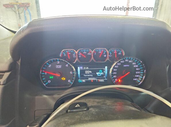 1GNSKHKC0LR240889 2020 CHEVROLET SUBURBAN Серебряный Вид щитка приборов