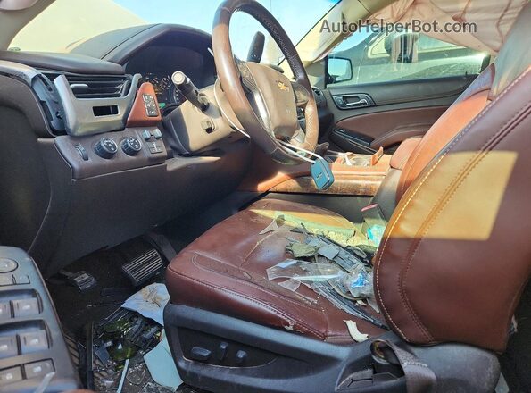 1GNSKJKC4GR100034 2016 CHEVROLET SUBURBAN Gold Widok wnętrza z przodu