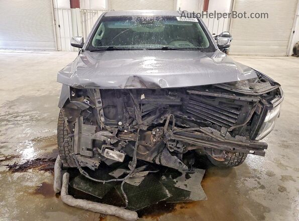 1GNSKJKC4JR387365 2018 CHEVROLET SUBURBAN Gray Вид спереду