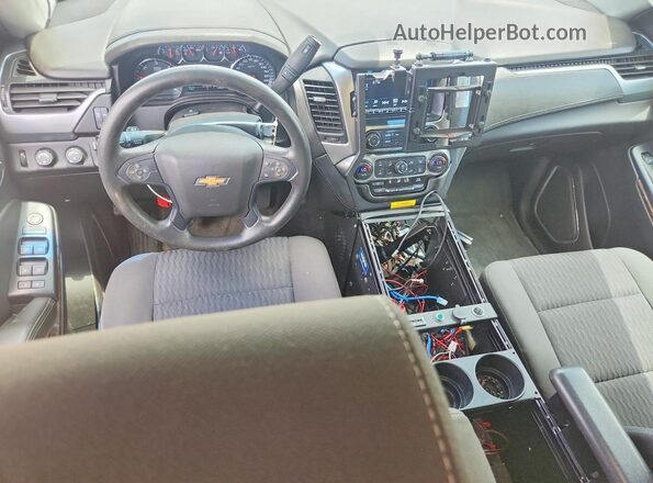 1GNSKKEC2KR146357 2019 CHEVROLET SUBURBAN White წინა პანელის ხედი