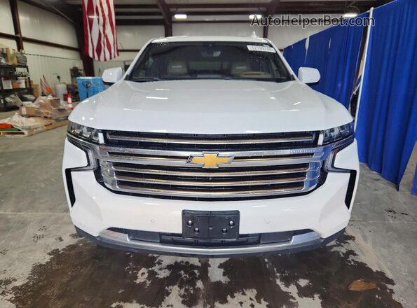 1GNSKTKL4NR302655 2022 CHEVROLET TAHOE White Вид спереду