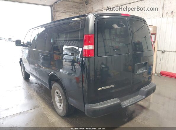 1GNWGEFGXH1100367 2017 CHEVROLET EXPRESS Black Tył lewy