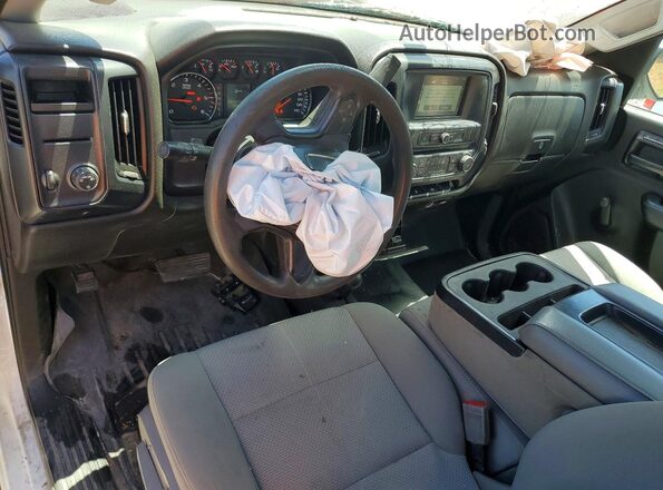 1GT02REG0JZ300722 2018 GMC SIERRA Белый Вид панели приборов