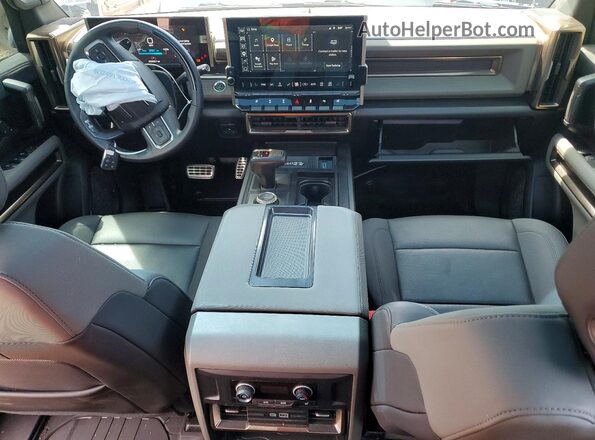 1GT10DDB4RU100972 2024 GMC HUMMER Black Vista del salpicadero