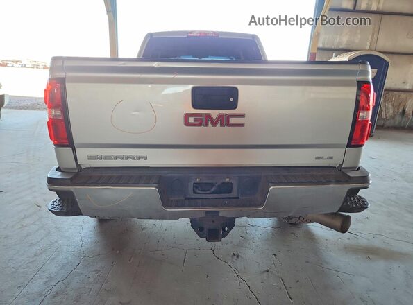 1GT12SE86GF114262 2016 GMC SIERRA Silver Вид ззаду