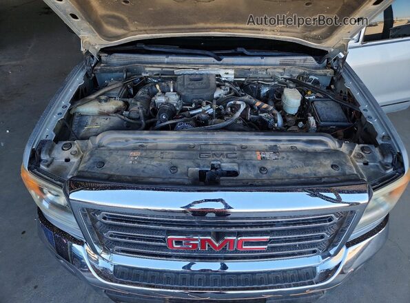1GT12SE86GF114262 2016 GMC SIERRA Silver Вид задньої частини салону