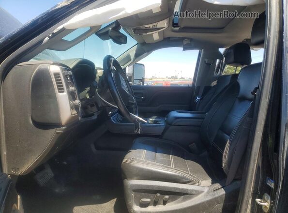 1GT12UEY5HF242523 2017 GMC SIERRA Black Front interior view