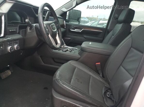 1GT19REY5RF357214 2024 GMC SIERRA White Սալոնի դիմացի տեսք