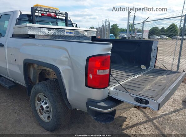 1GT22REG1GZ366097 2016 GMC SIERRA Silver Vista frontal