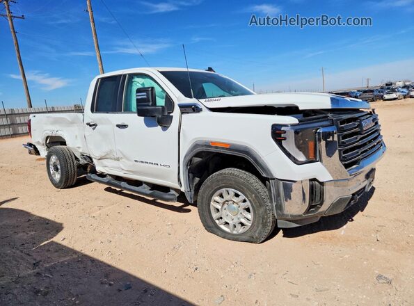 1GT2ULE71SF313899 2025 GMC SIERRA White Rear interior view