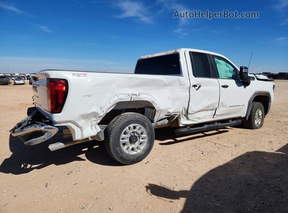1GT2ULE71SF313899 2025 GMC SIERRA White Front interior view