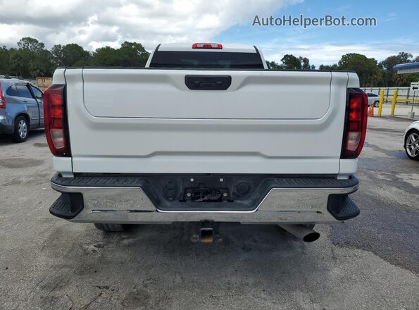 1GT38ME70RF138070 2024 GMC SIERRA White Вид ззаду