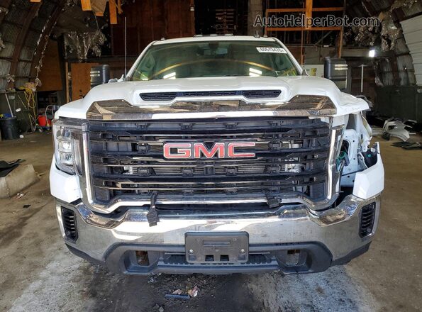 1GT39LEY0NF328459 2022 GMC SIERRA White Вид спереду