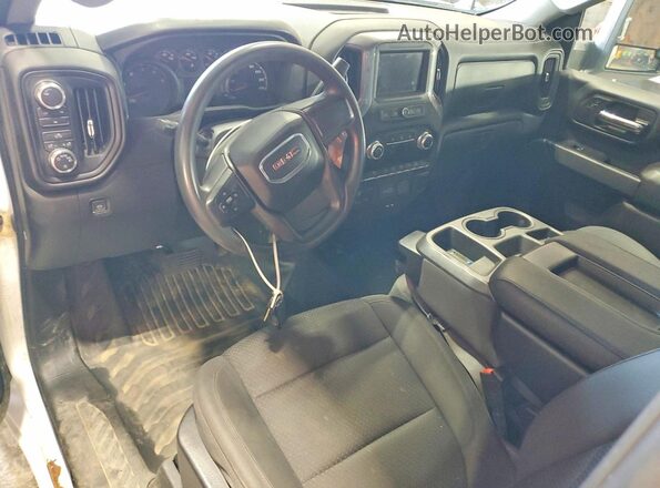 1GT39LEY0NF328459 2022 GMC SIERRA White Вид панелі приладів