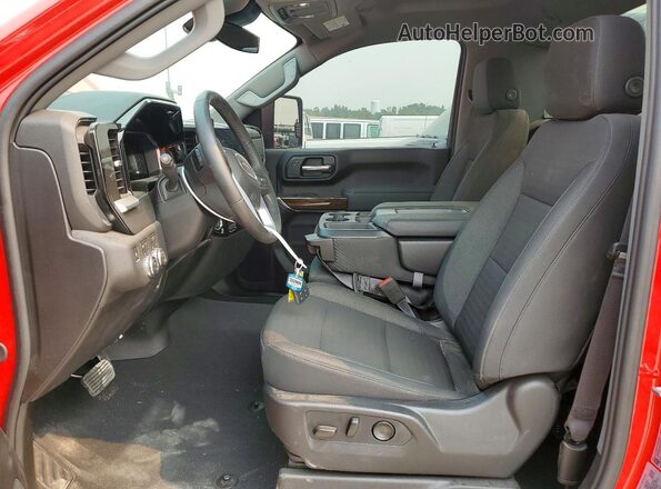 1GT3UTEY3TF167178 2026 GMC SIERRA Red Widok wnętrza z przodu