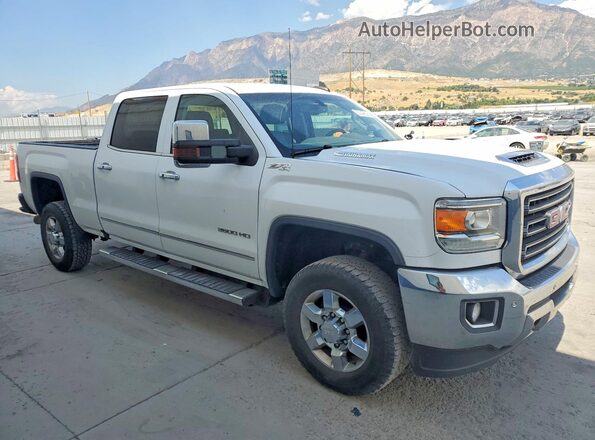 1GT42VCY1KF270641 2019 GMC SIERRA White Przód prawy