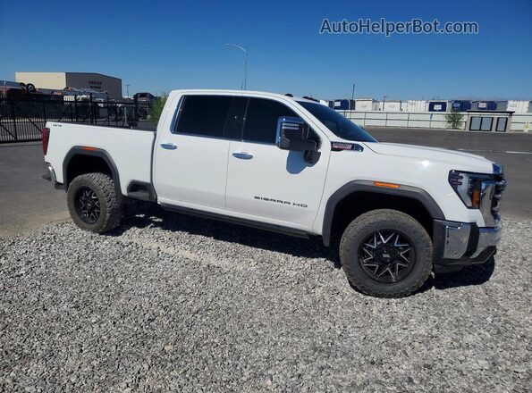 1GT49NEY8RF434633 2024 GMC SIERRA Белый Передняя правая четверть