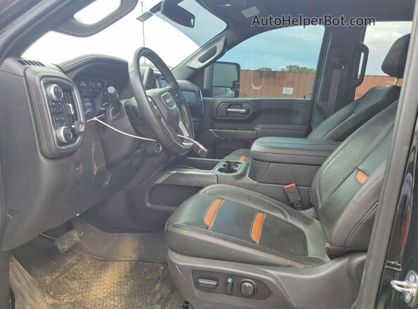 1GT49PE7XPF248978 2023 GMC SIERRA Black Front interior view
