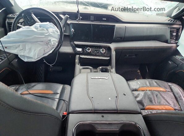 1GT49PEY9RF422356 2024 GMC SIERRA Gray Widok deski rozdzielczej