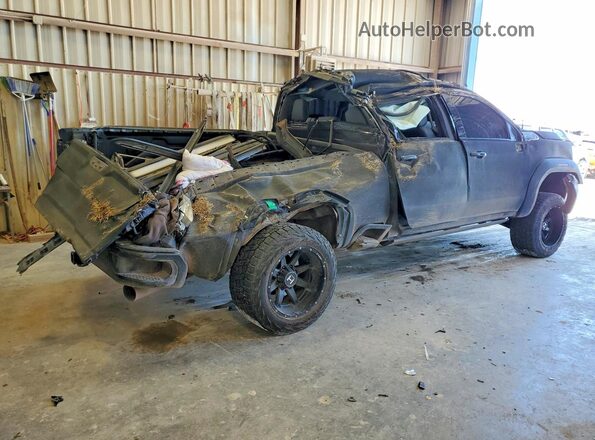 1GT49REY2PF105916 2023 GMC SIERRA Black Tył prawy
