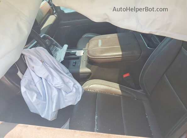 1GT49REY8RF368995 2024 GMC SIERRA White Front interior view