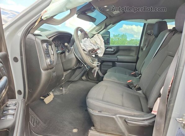 1GT49SEY3RF459843 2024 GMC SIERRA Gray Widok wnętrza z przodu