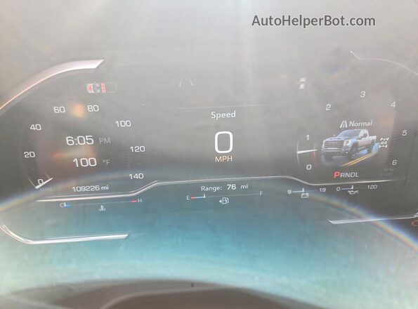 1GT49VEY2RF138636 2024 GMC SIERRA Black Instrument cluster view