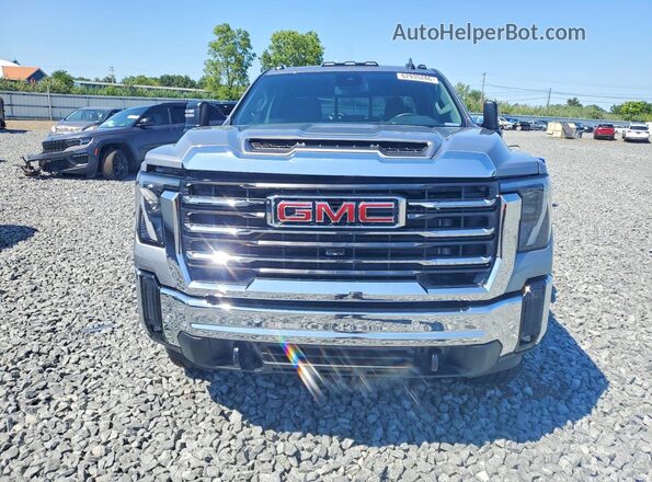 1GT4UME74TF117097 2026 GMC SIERRA Gray Դիմացի տեսք