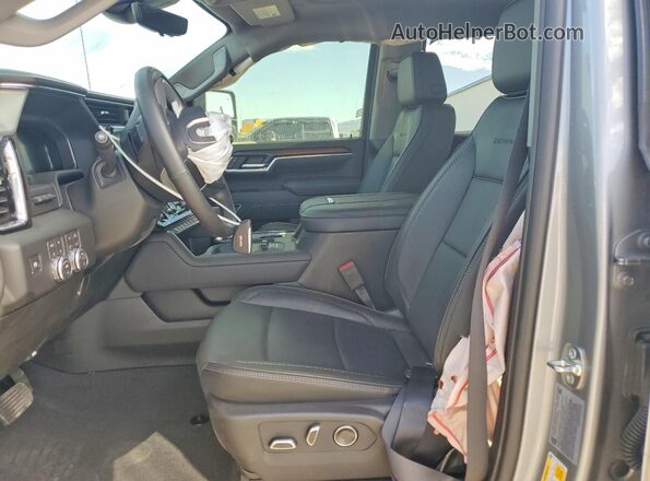 1GT4URE74TF220095 2026 GMC SIERRA Gray Սալոնի դիմացի տեսք