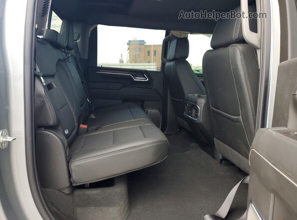 1GT4URE74TF220095 2026 GMC SIERRA Gray Հետևի նստատեղերի տեսք