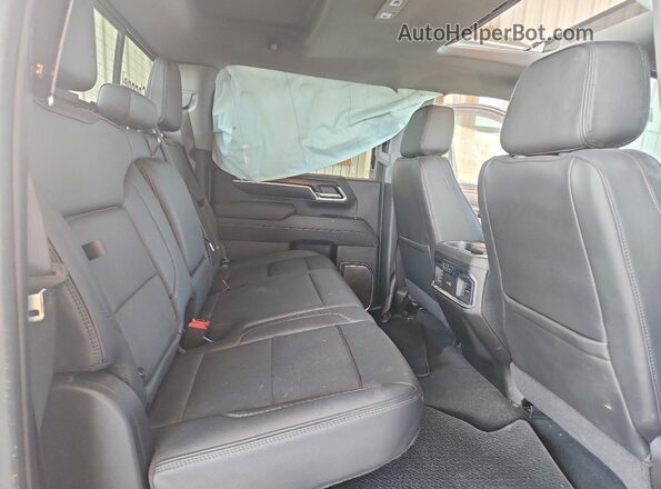 1GT4URE78SF178626 2025 GMC SIERRA White Rear seats view