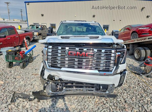 1GT4UREY2TF126791 2026 GMC SIERRA Белый Вид спереди