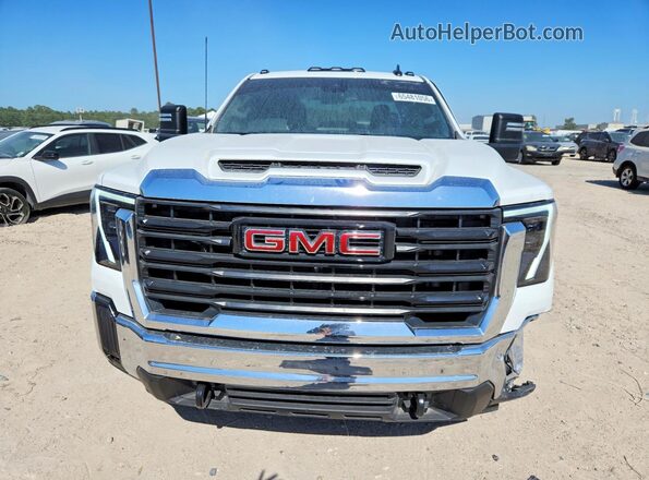 1GT5ULE74TF167142 2026 GMC SIERRA White Front view