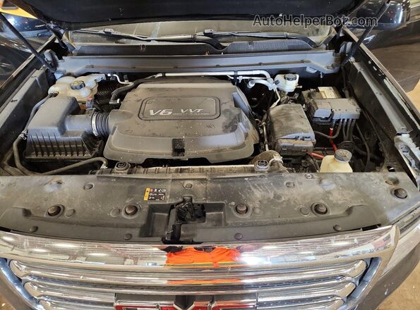 1GTG6CE31G1175685 2016 GMC CANYON Black Rear interior view