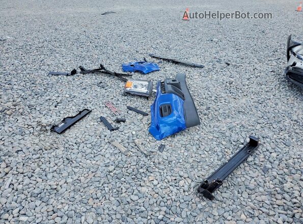 1GTH5BEAXJ1252870 2018 GMC CANYON Blue Engine compartment view