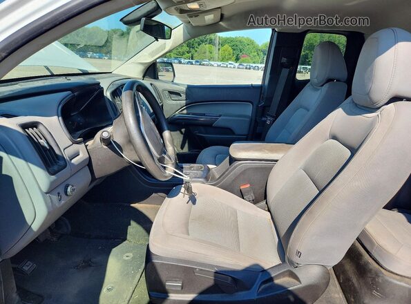 1GTH5BEN4H1165687 2017 GMC CANYON White Front interior view