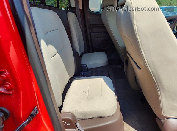 1GTH5CEA7G1292564 2016 GMC CANYON Red Вид задніх сидінь