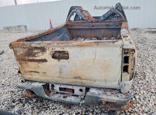 1GTH6CEN0J1127253 2018 GMC CANYON Burn Вид ззаду