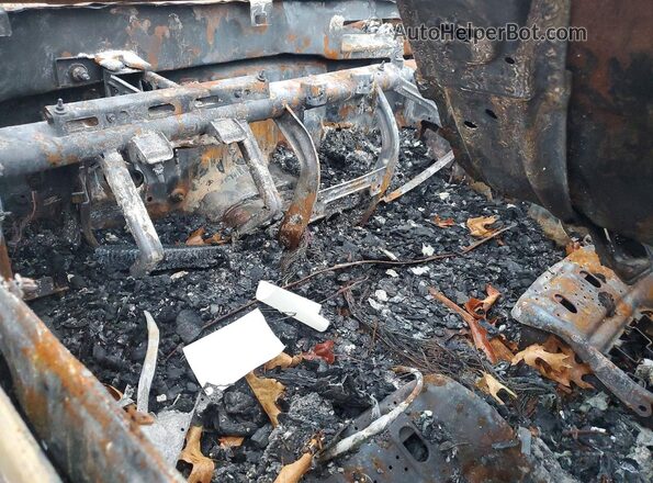1GTH6CEN0J1127253 2018 GMC CANYON Burn Вид панелі приладів