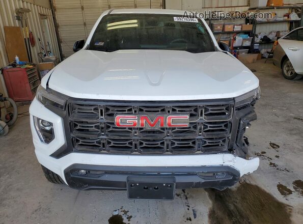 1GTP1BEK5T1163050 2026 GMC CANYON White Widok z przodu