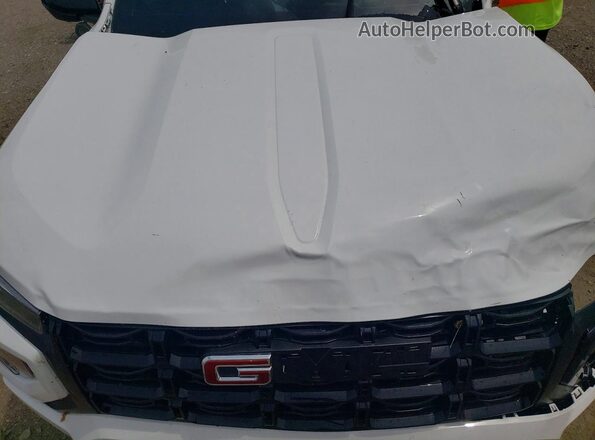 1GTP1BEK6T1160707 2026 GMC CANYON White უკანა სალონის ხედი