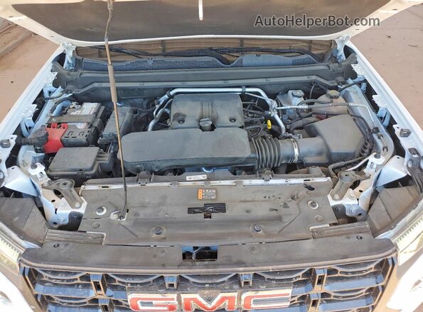 1GTP1BEK9S1144466 2025 GMC CANYON White Սալոնի հետևի տեսք