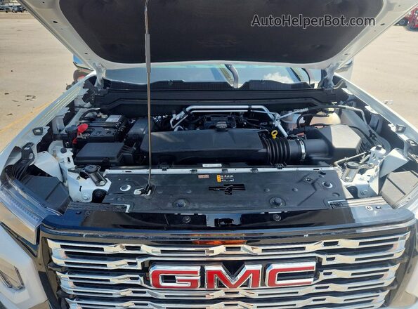 1GTP2FEK5T1173677 2026 GMC 5500 White უკანა სალონის ხედი