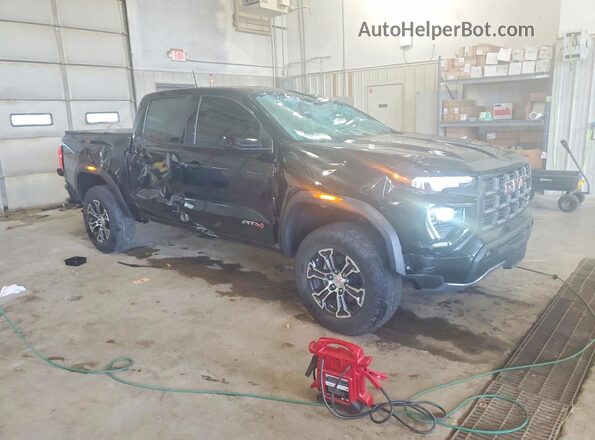 1GTP6DEK7P1135236 2023 GMC CANYON Black Delantero derecho