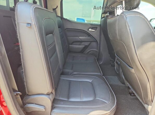 1GTP6EE14J1289410 2018 GMC CANYON Red Հետևի նստատեղերի տեսք