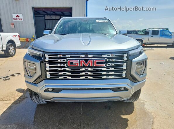 1GTP6FEK2R1213114 2024 GMC CANYON Silver Widok z przodu