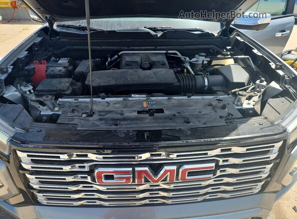 1GTP6FEK2R1213114 2024 GMC CANYON Silver Widok wnętrza z tyłu