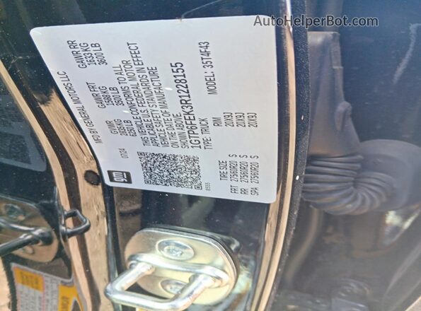 1GTP6FEK3R1228155 2024 GMC CANYON Black Vista del compartimento del motor