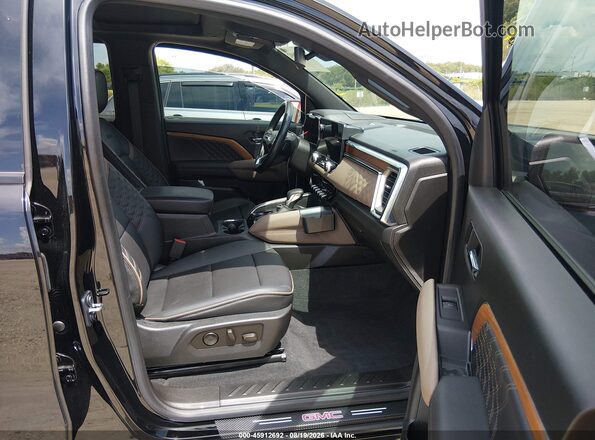 1GTP6FEK8P1128646 2023 GMC CANYON Black Вид салону спереду